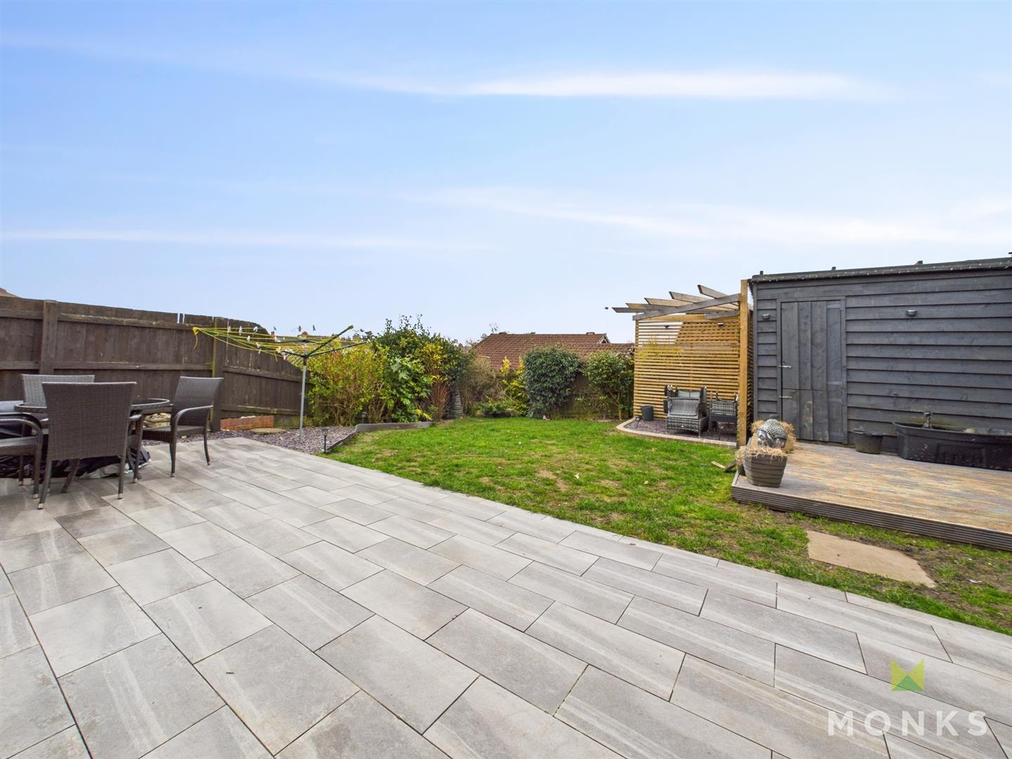 29 Hampton Fields, Oswestry, SY11 1TL For Sale